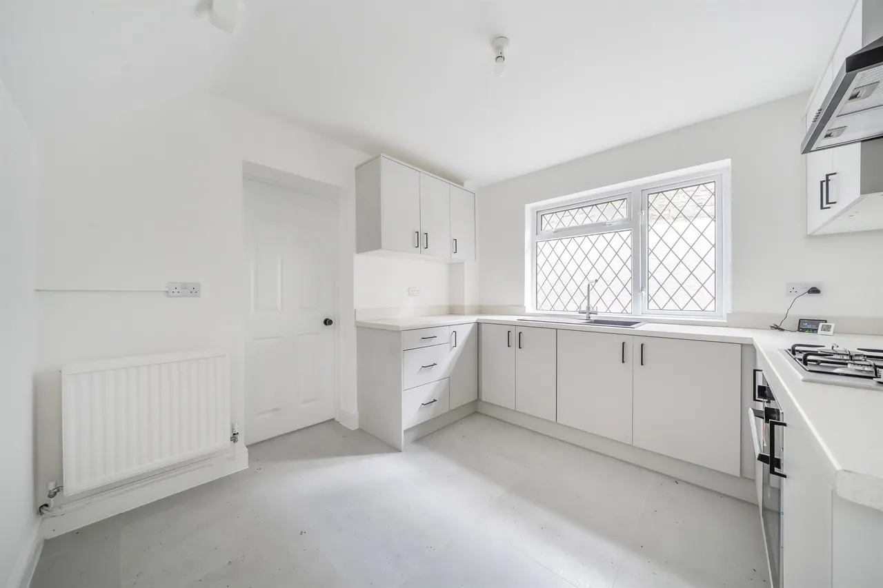 Taff Vale Estate, Edwardsville, Treharris, photo 11