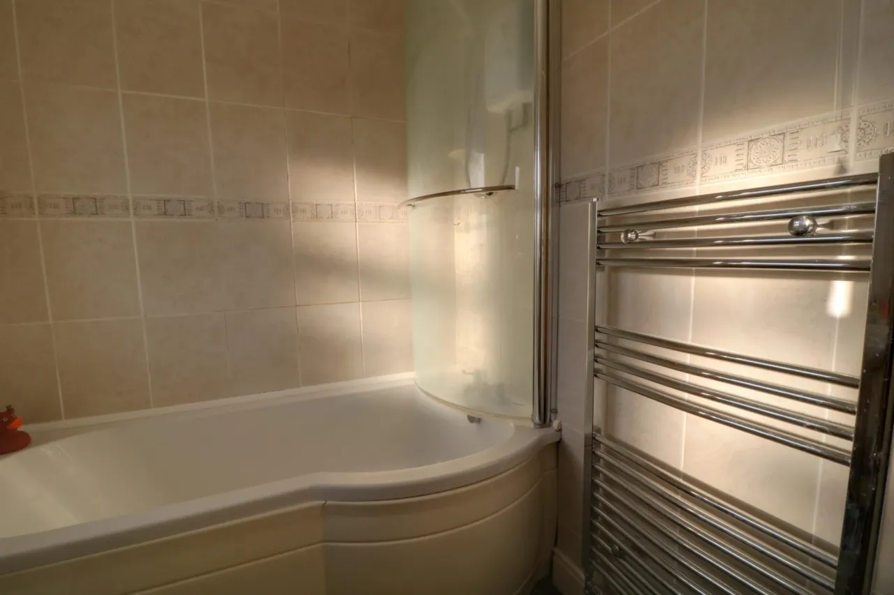 Sixth Avenue, Telford, photo 20