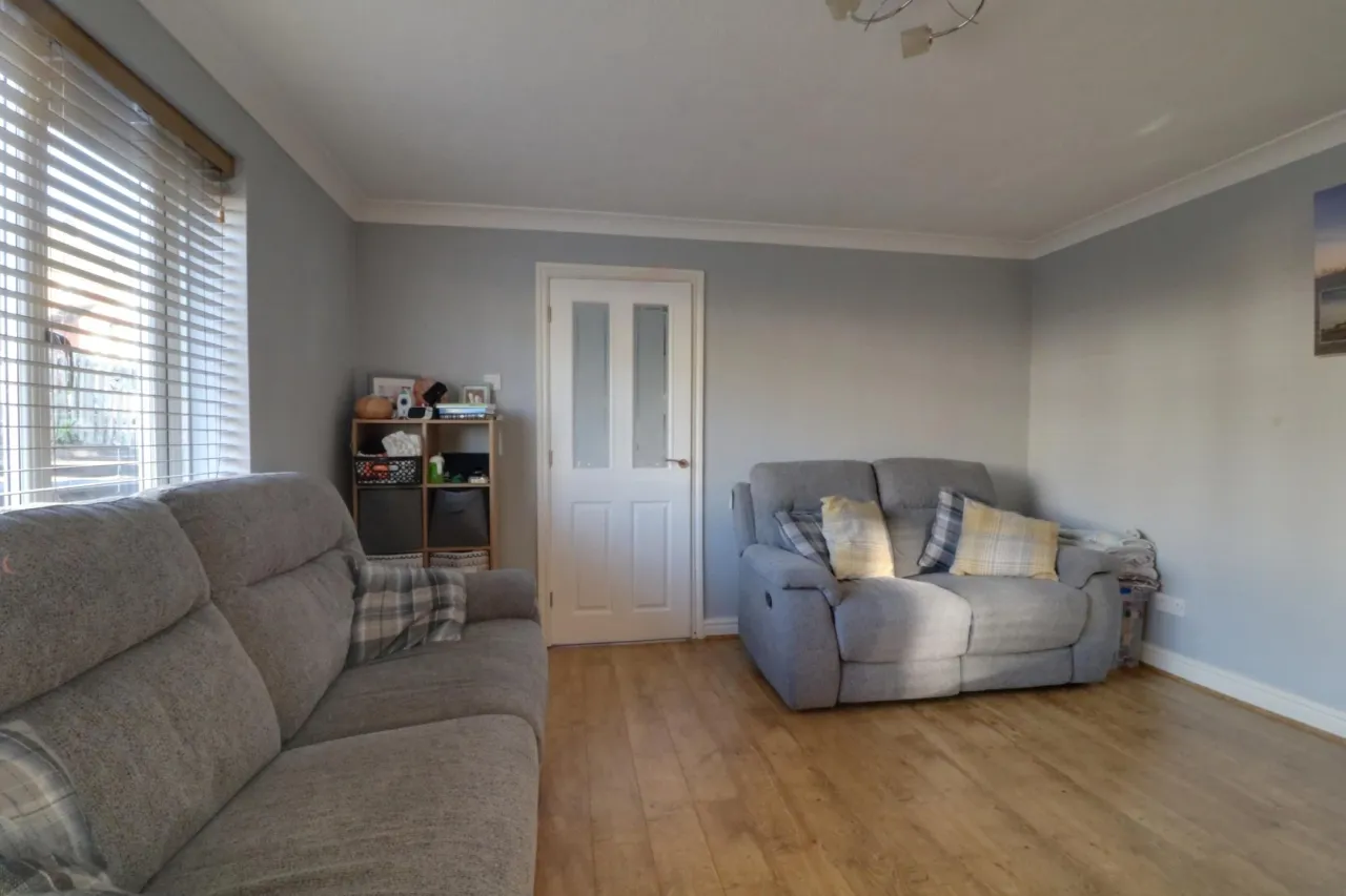 Sixth Avenue, Telford, photo 5