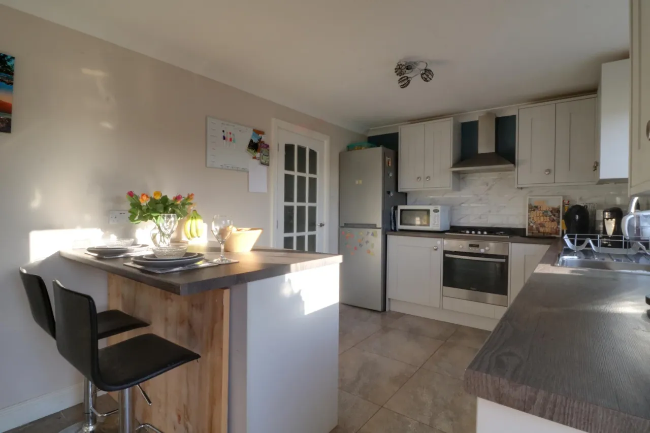 Sixth Avenue, Telford, photo 9