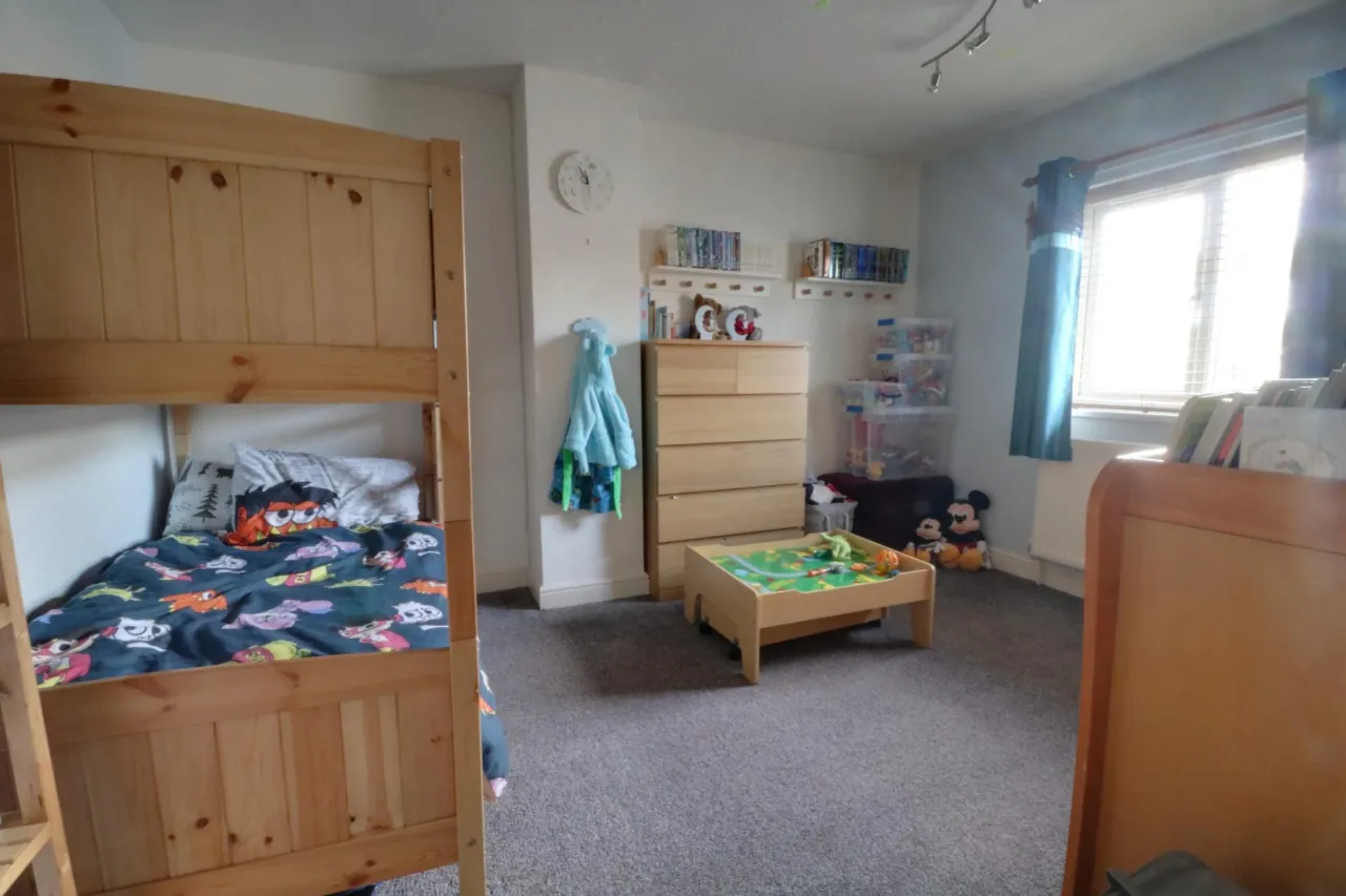 Sixth Avenue, Telford, photo 15