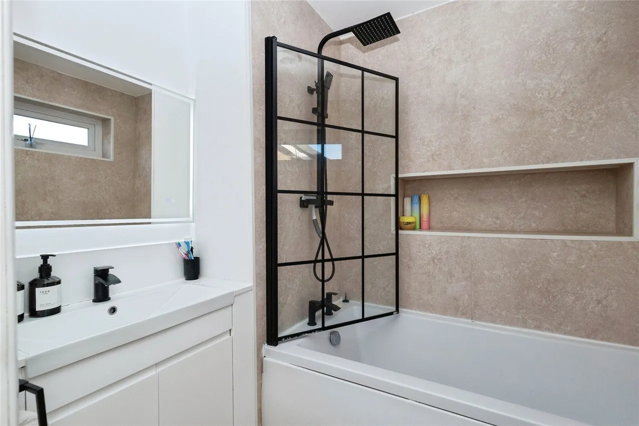 Alderley Drive, Bredbury, Stockport, Greater Manchester, SK6, photo 22