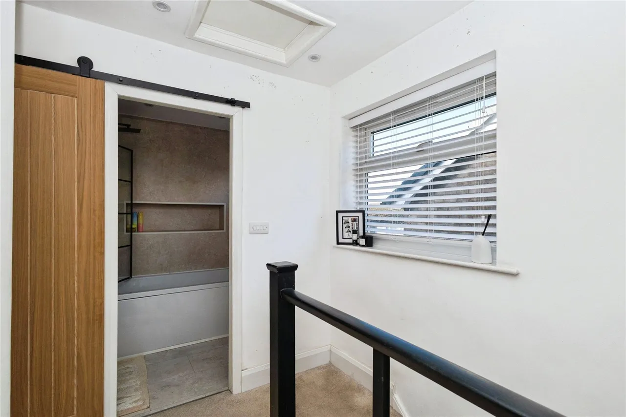 Alderley Drive, Bredbury, Stockport, Greater Manchester, SK6, photo 10