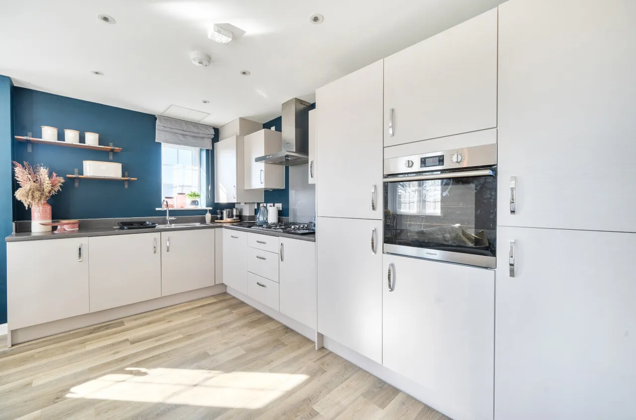Nicholson Drive, Wokingham, Berkshire, RG41 1AG, photo 6