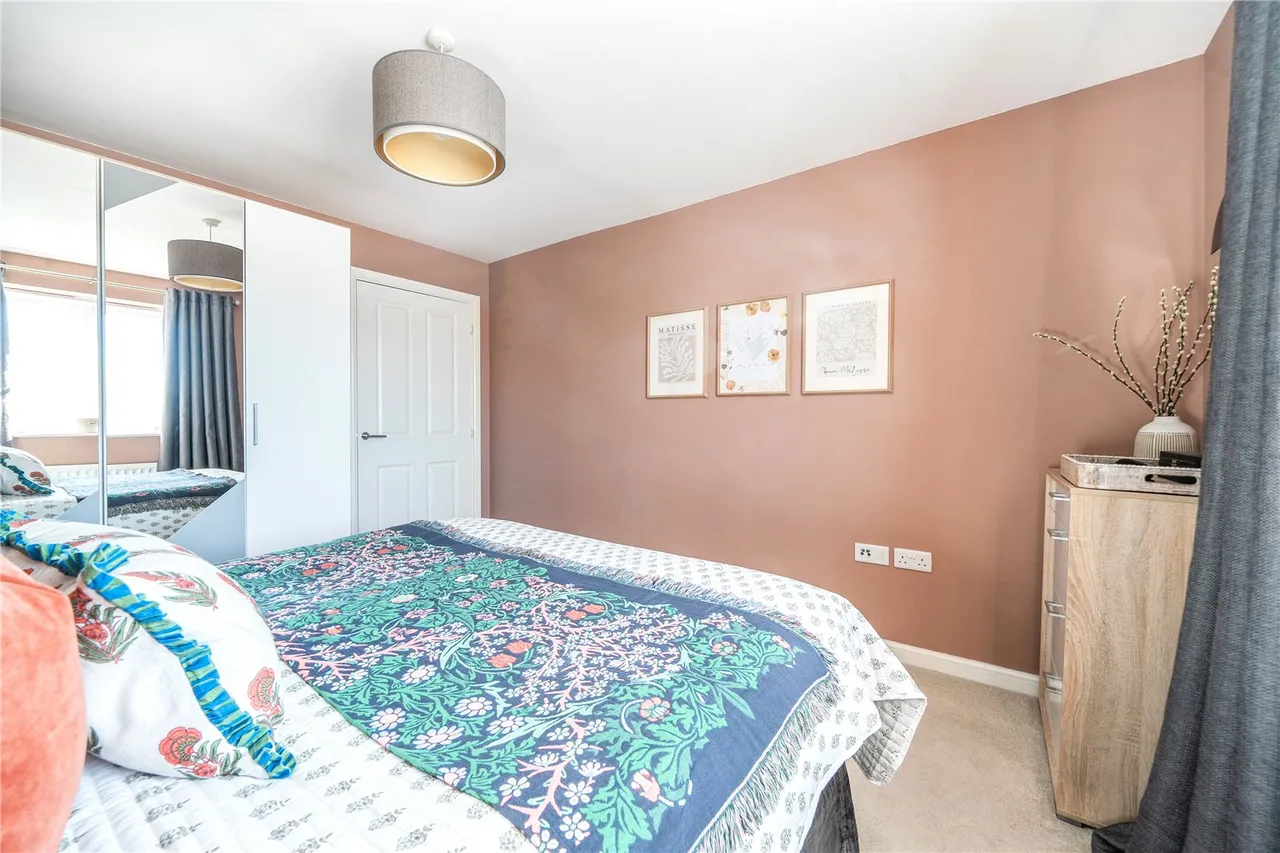 Nicholson Drive, Wokingham, Berkshire, RG41 1AG, photo 12