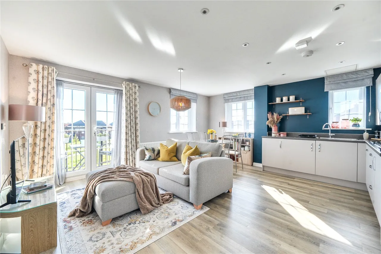 Nicholson Drive, Wokingham, Berkshire, RG41 1AG, photo 8