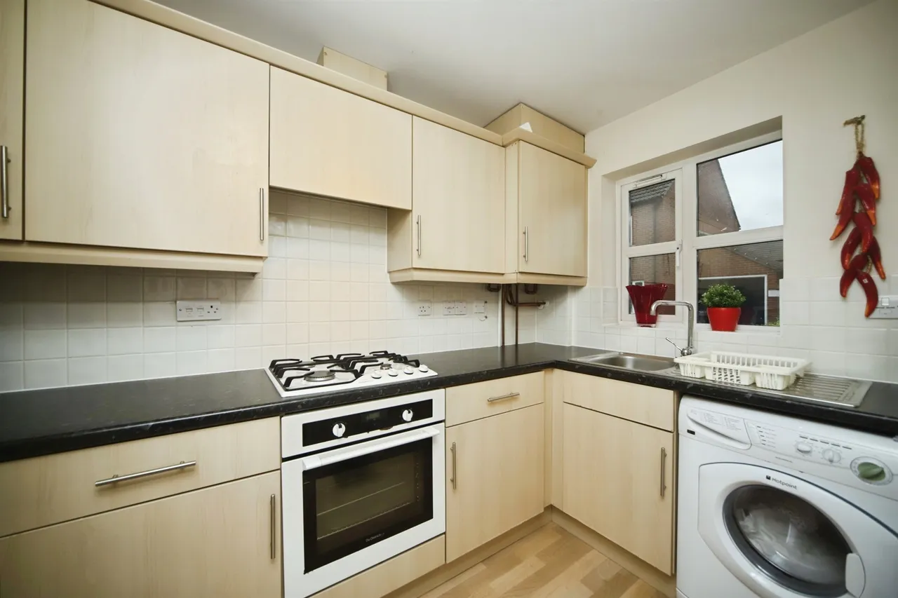 Massingham Park, Taunton, TA2, photo 7