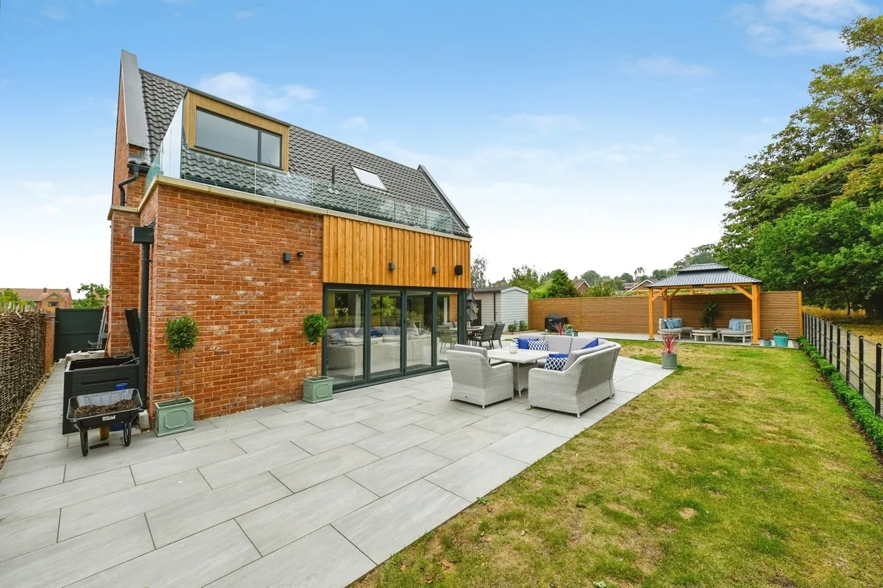 Davy Field, Lynn Road, Ingoldisthorpe, King's Lynn, PE31, photo 35