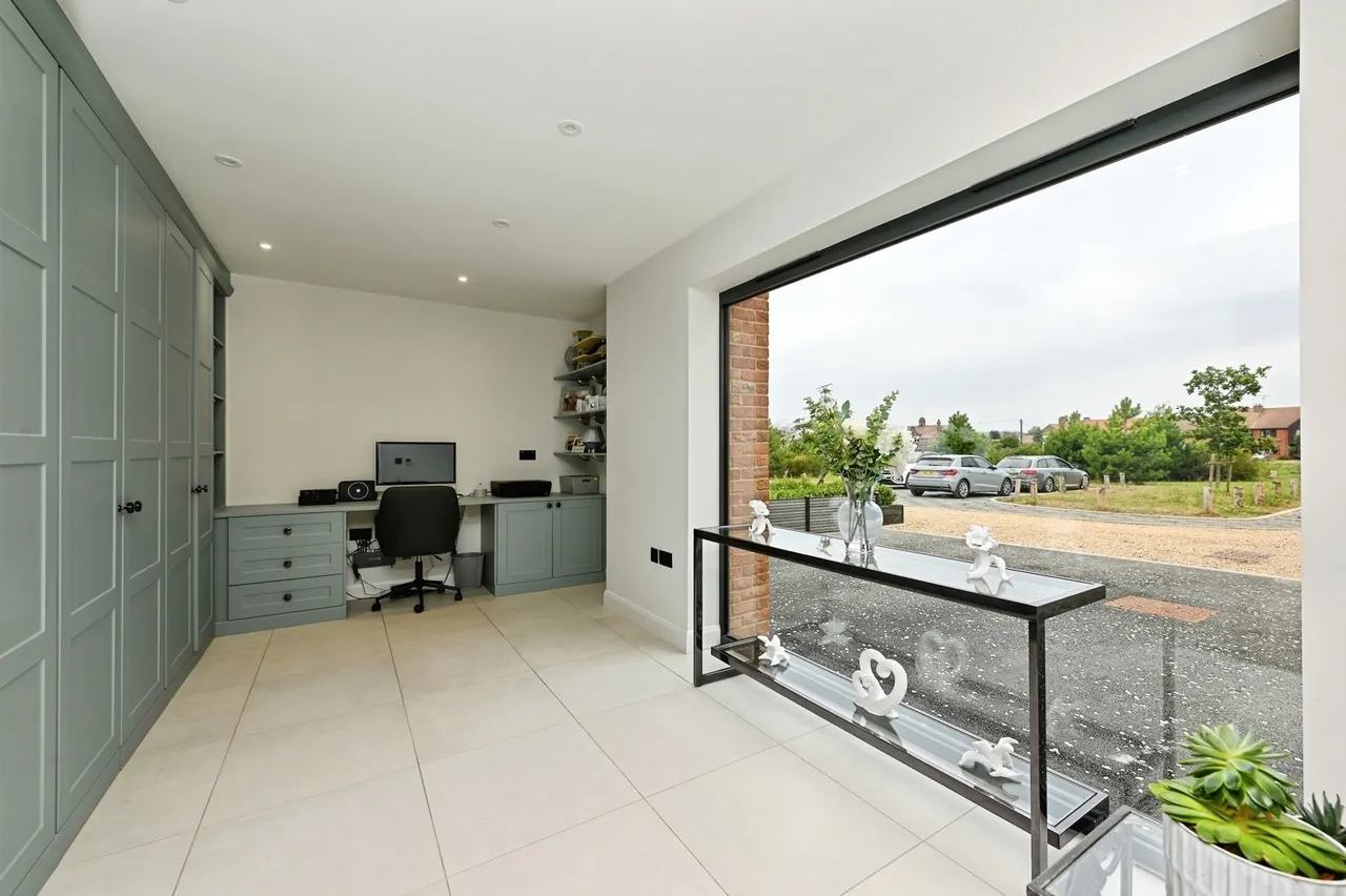 Davy Field, Lynn Road, Ingoldisthorpe, King's Lynn, PE31, photo 15