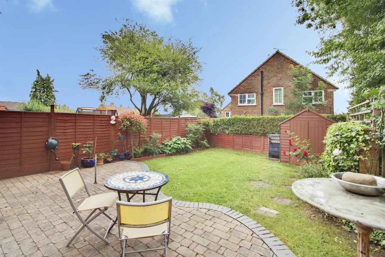Peartree Lane, Welwyn Garden City, AL7, photo 2