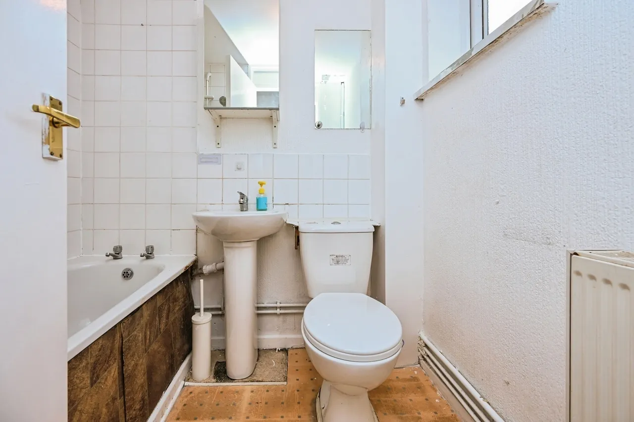 Kearsley Close, Liverpool, L4, photo 10