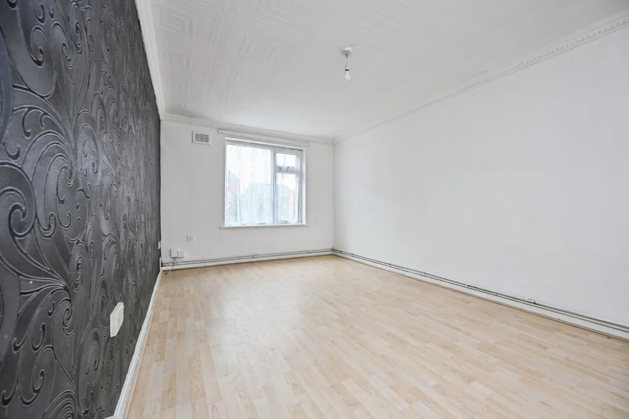Kearsley Close, Liverpool, L4, photo 3
