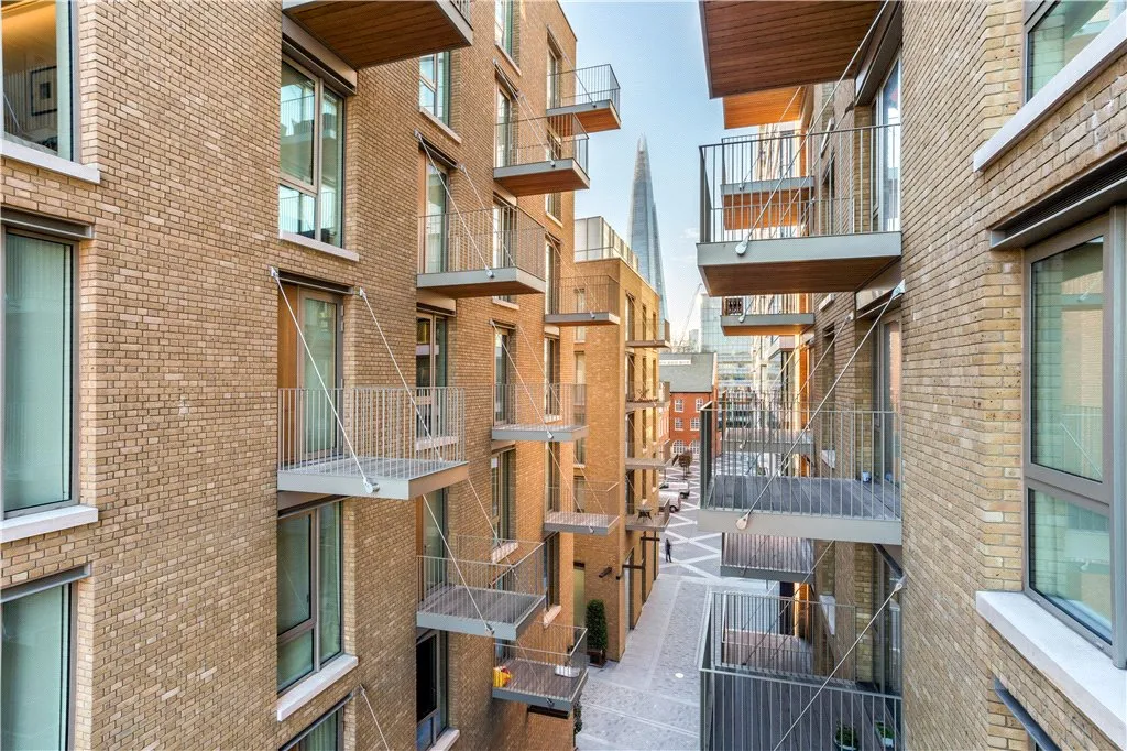 Still Walk, London, SE1, photo 21