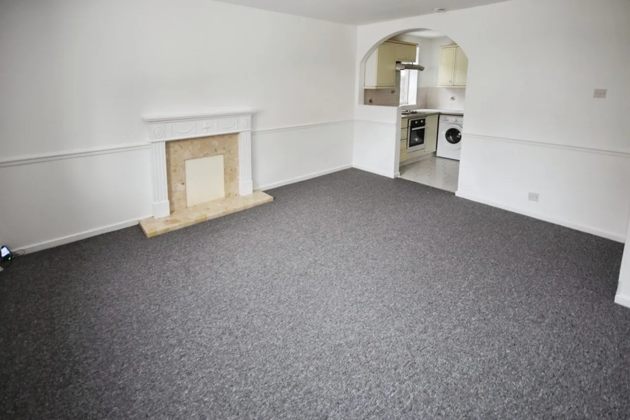 Northcote Court, Newcastle, ST5, photo 4