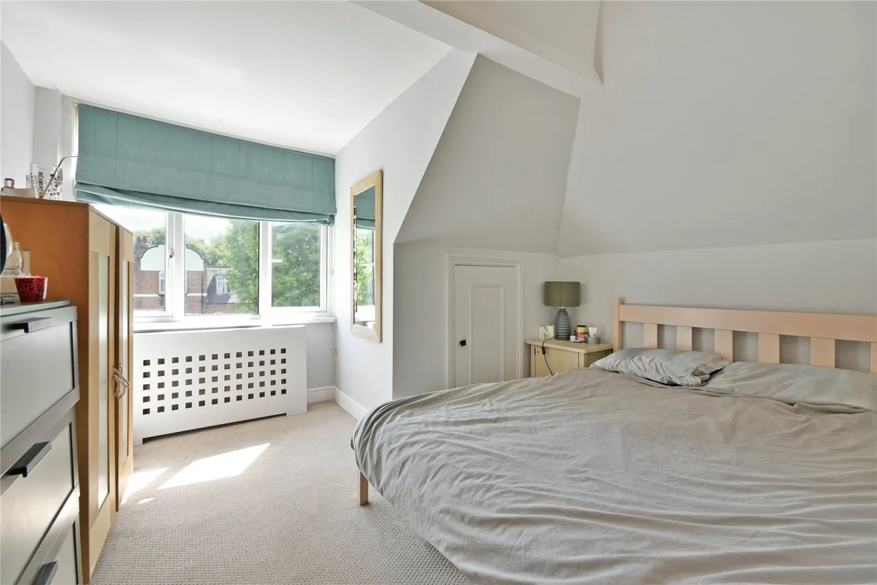 Chatsworth Road, Mapesbury, NW2, photo 2
