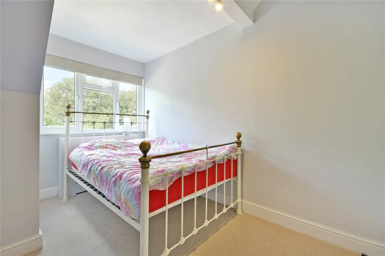 Chatsworth Road, Mapesbury, NW2, photo 9