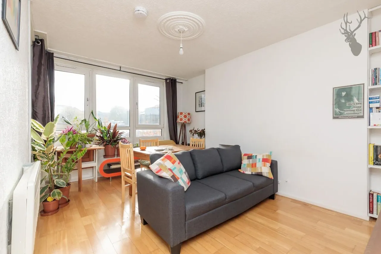 Longnor Road, London, E1, photo 2