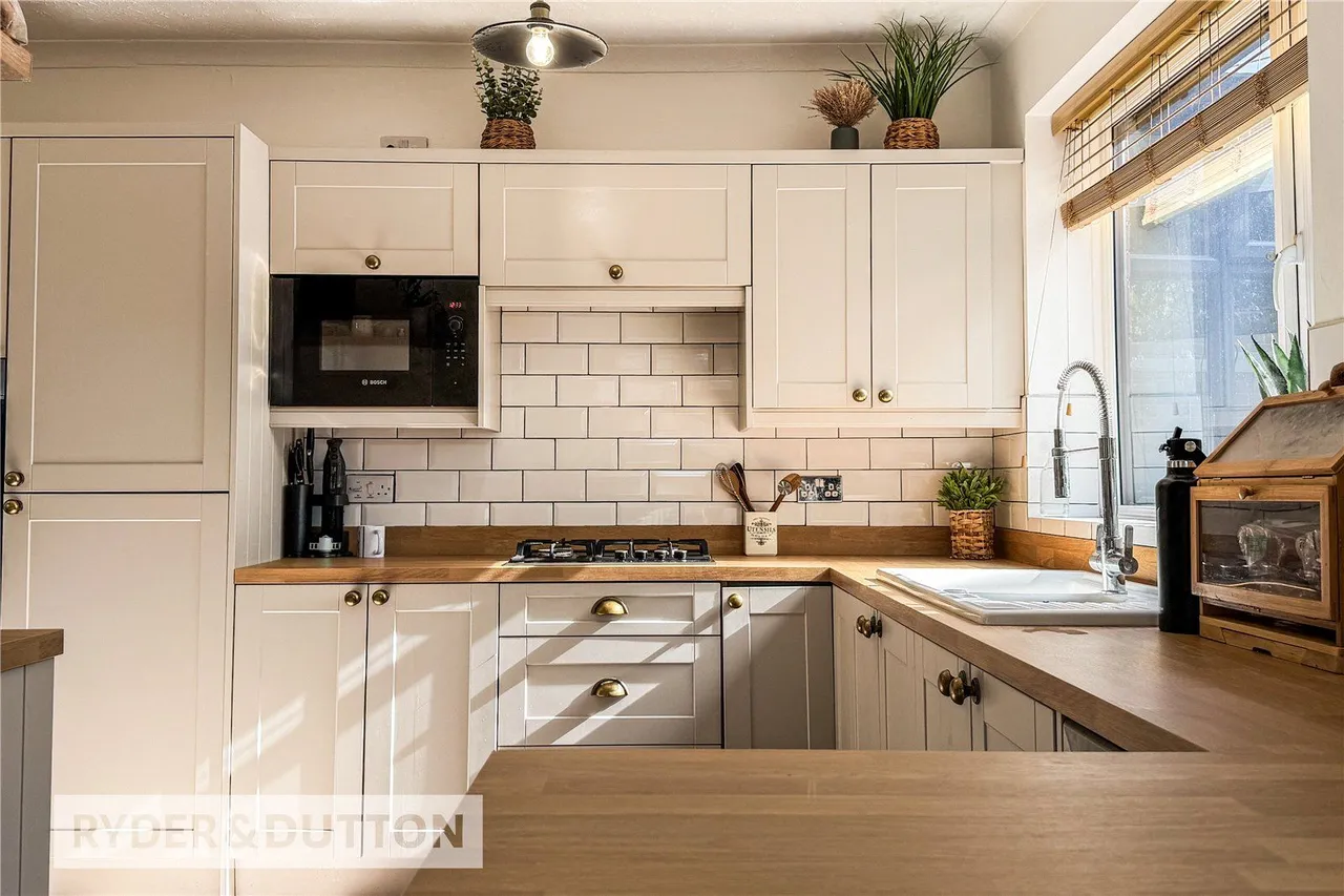 Ashton Road East, Failsworth, M35, photo 8