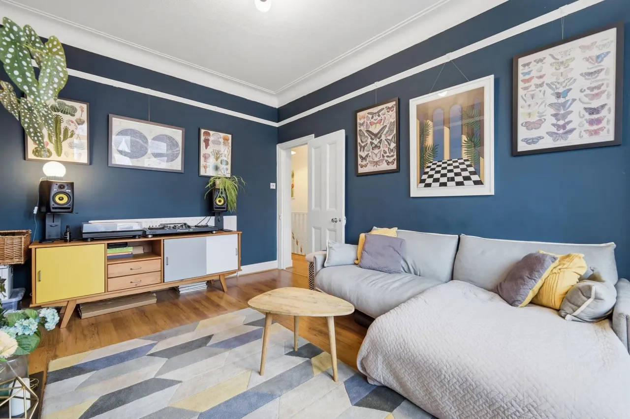 Colchester Road, Leyton, E10, photo 5