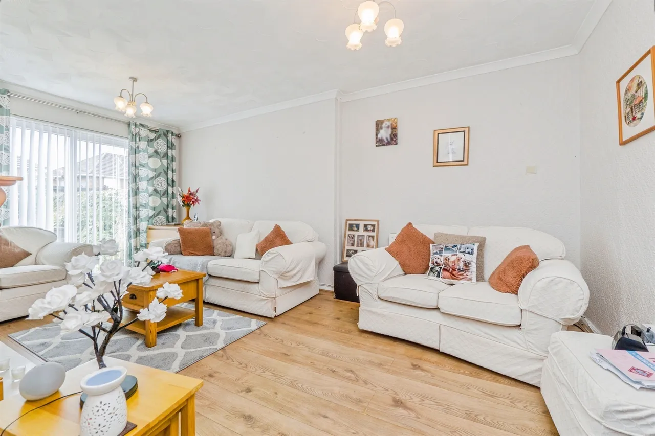 Weston Road, Llanrumney, Cardiff, photo 4