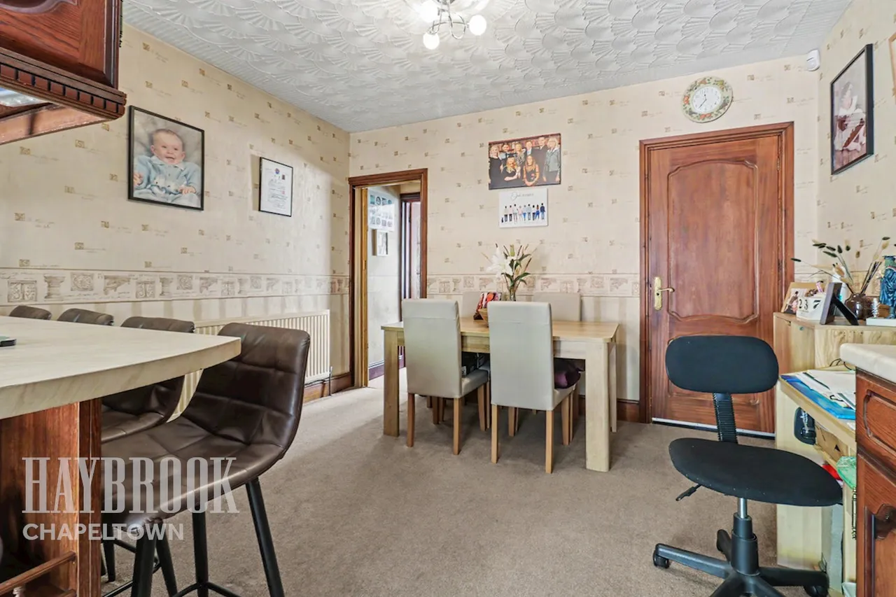 Bellhouse Road, Firth Park, photo 4