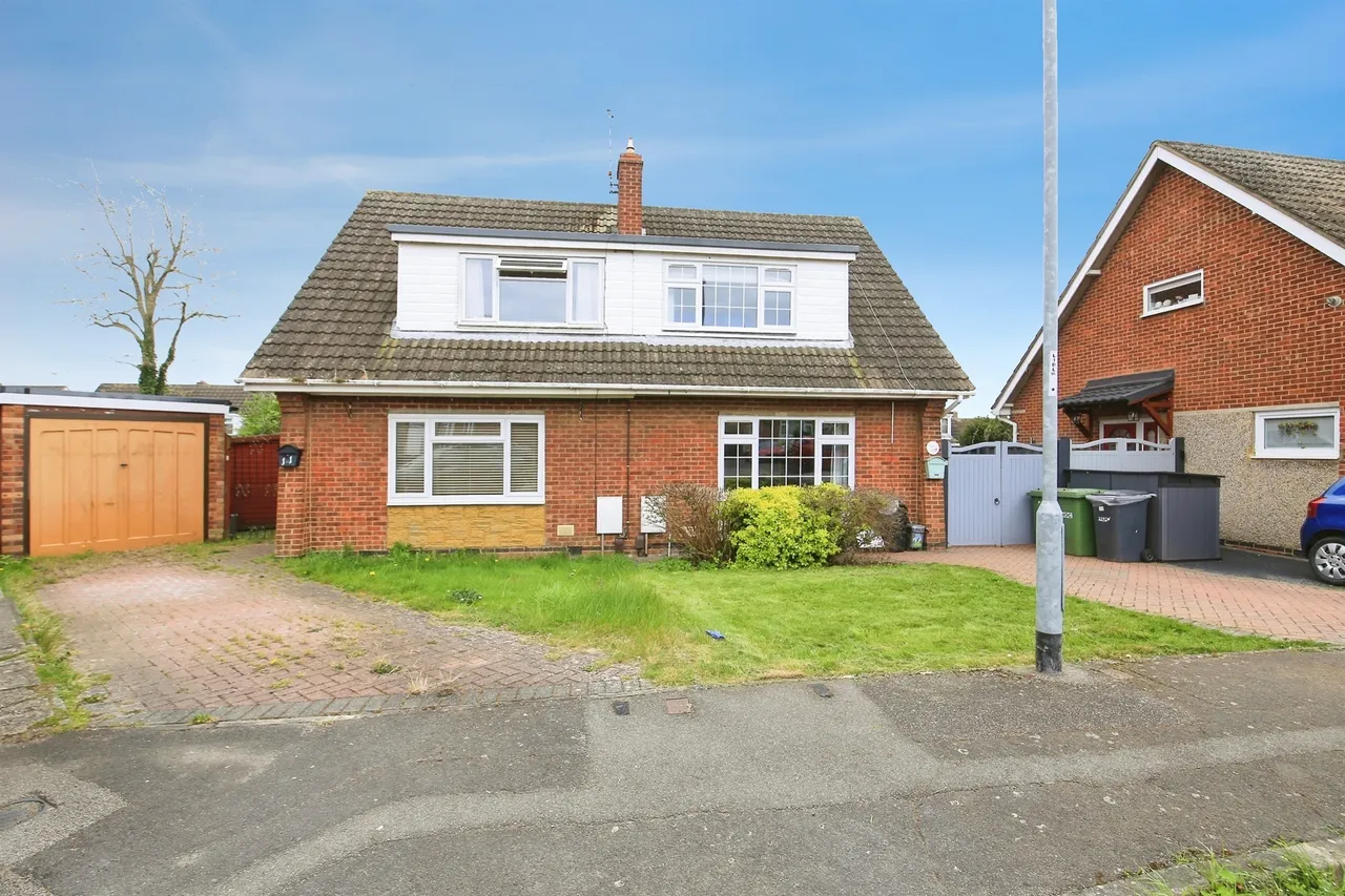 3 bed house for sale, Litchfield Close, Peterborough, PE7