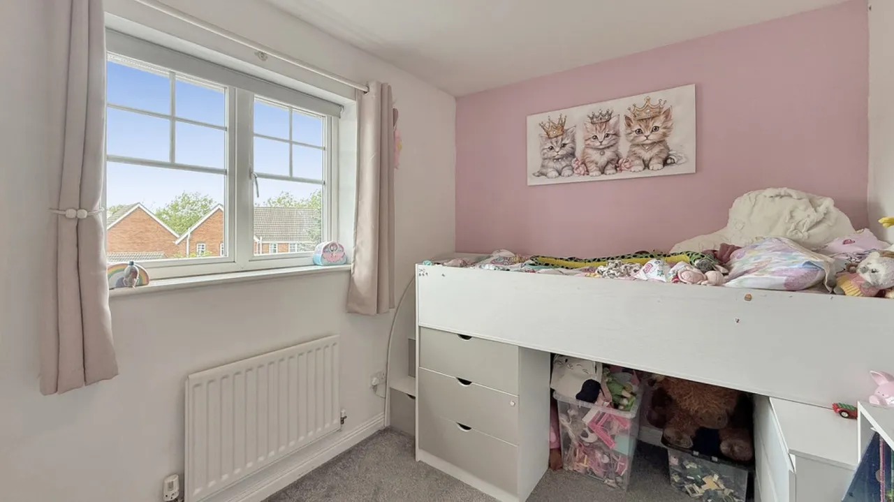Willoughby Close, Westbury, photo 11