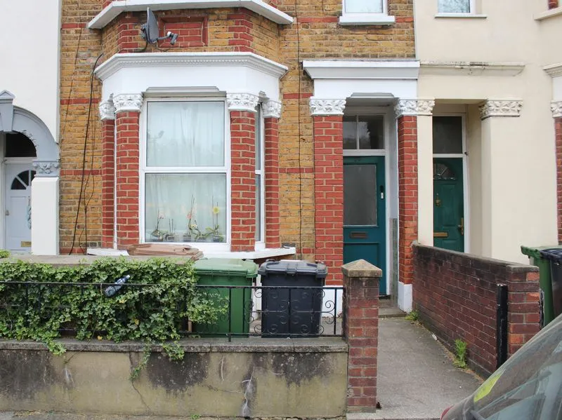 39 Lincoln Street, London E11 4PZ, photo 3