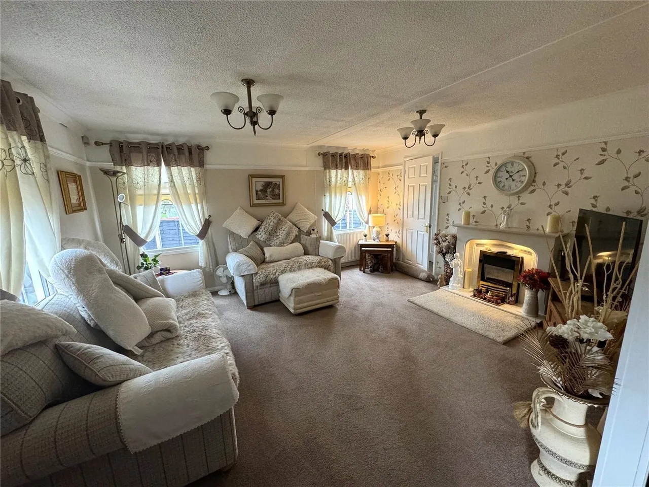 New Green Park, Wyken Croft, Coventry, CV2, photo 2