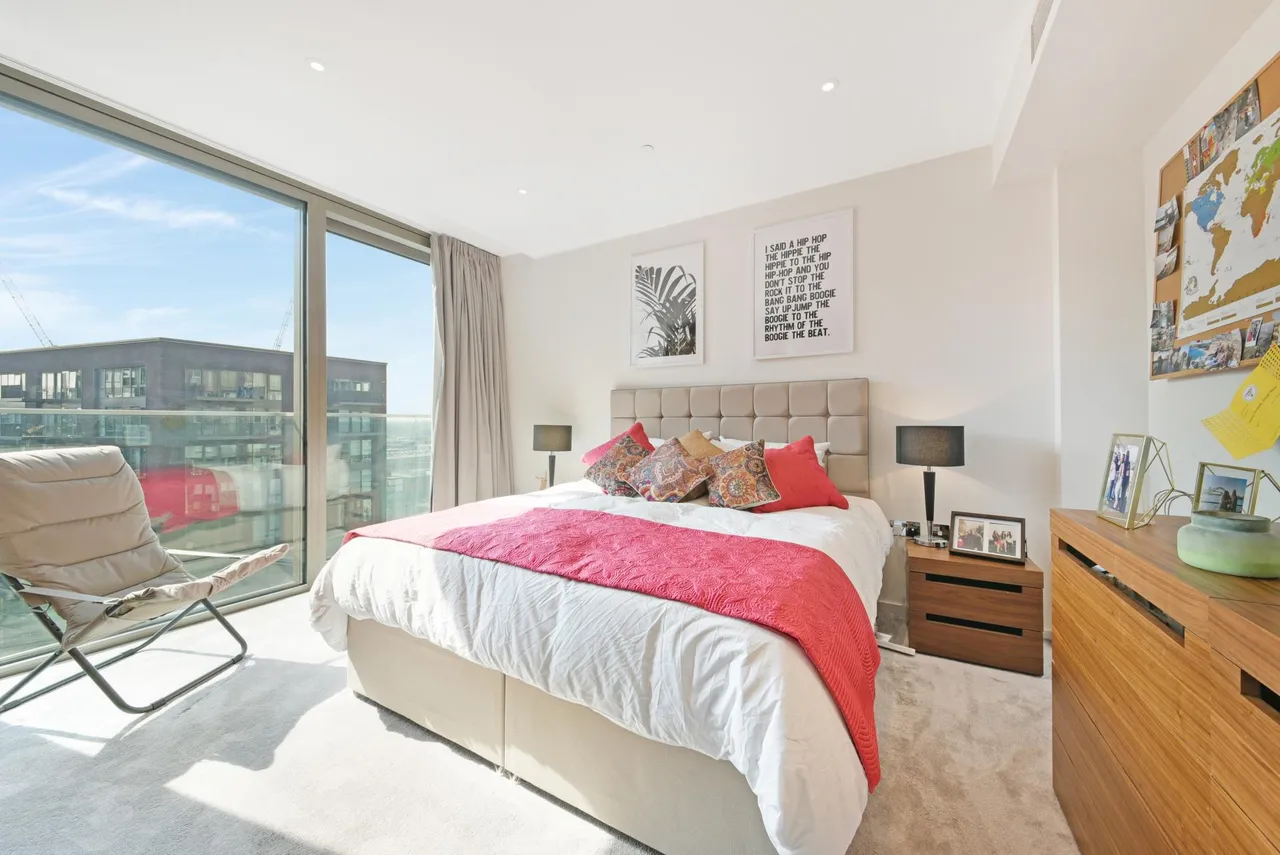 Embassy Gardens, Nine Elms, SW11, photo 4