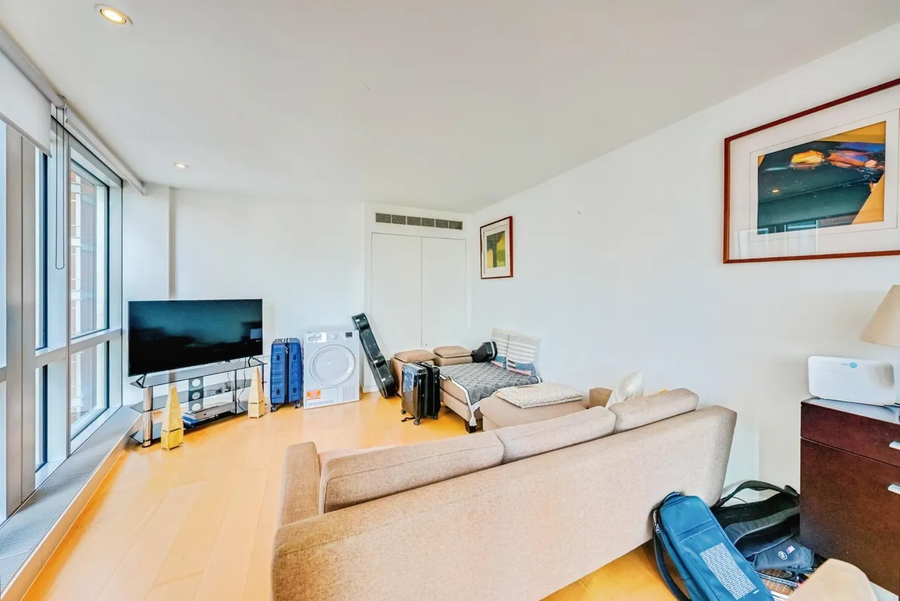 Fairmont Avenue, London, E14, photo 8
