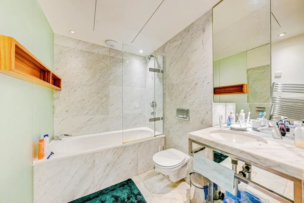 Fairmont Avenue, London, E14, photo 11