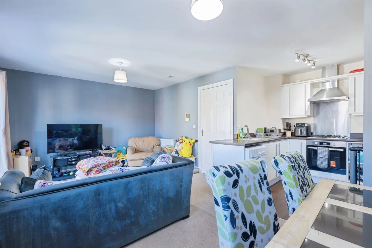 Stillington Crescent, Hamilton, Leicester, photo 2