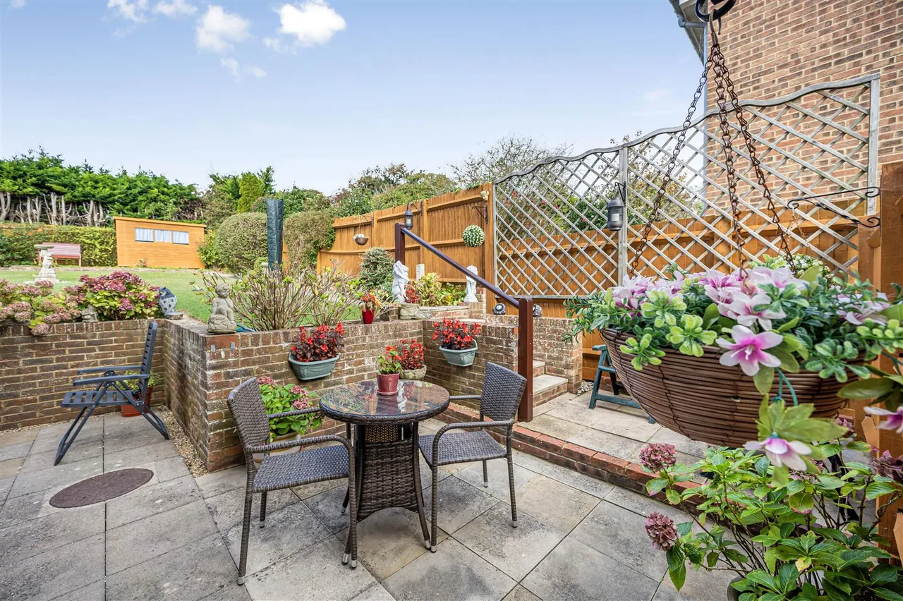 Katherine Way, Seaford, photo 12