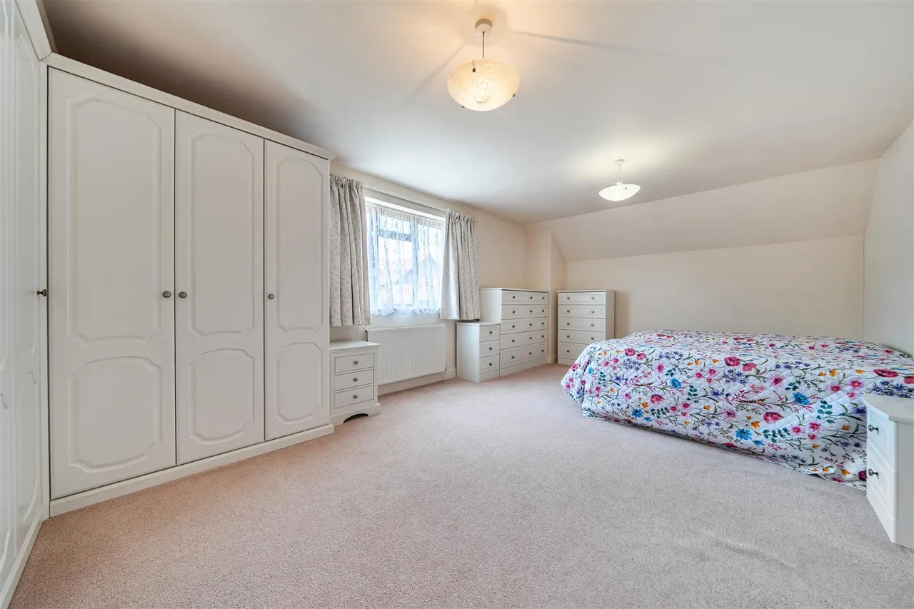 Schooner Way, Warsash, photo 10