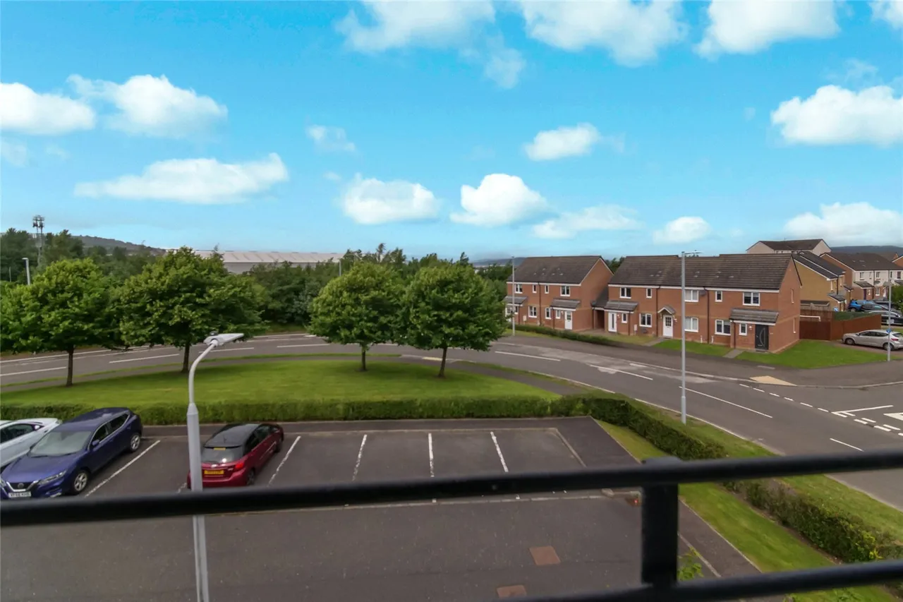 Inchgreen Gardens, Greenock, Inverclyde, PA15, photo 13