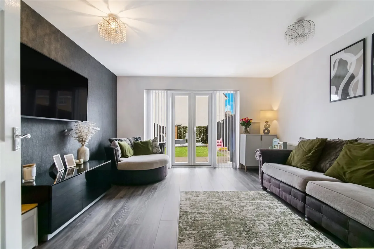 Inchgreen Gardens, Greenock, Inverclyde, PA15, photo 2