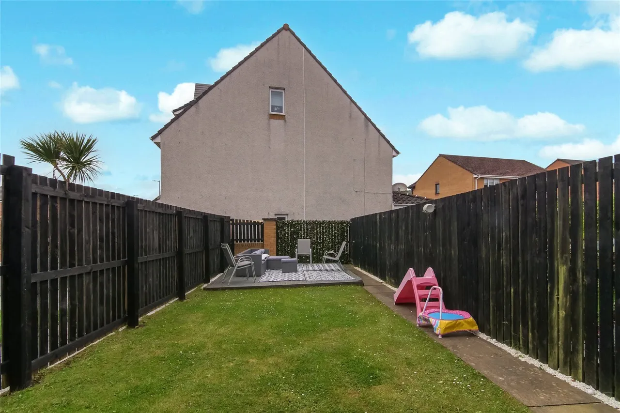 Inchgreen Gardens, Greenock, Inverclyde, PA15, photo 15