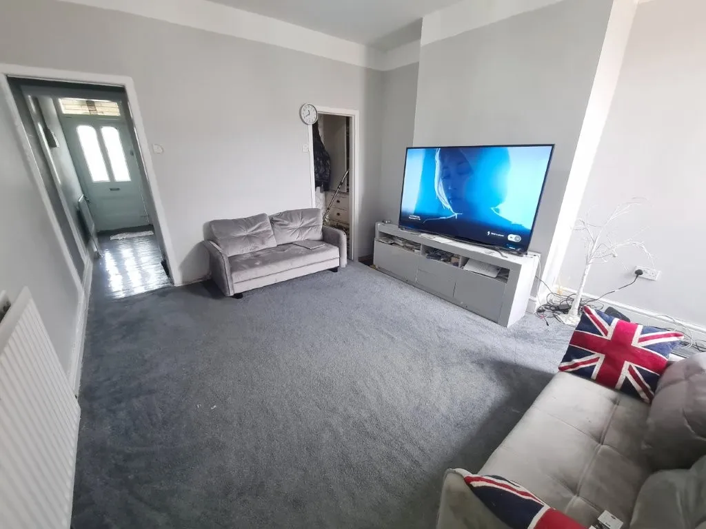 Canberra Street, Clayton, M11, photo 2