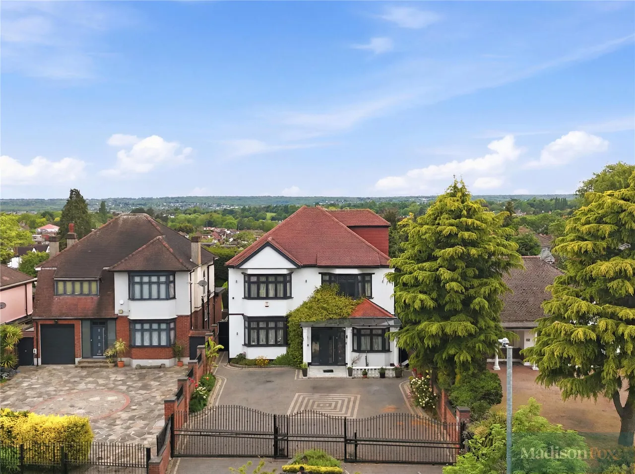 Manor Road, Chigwell, IG7, photo 27
