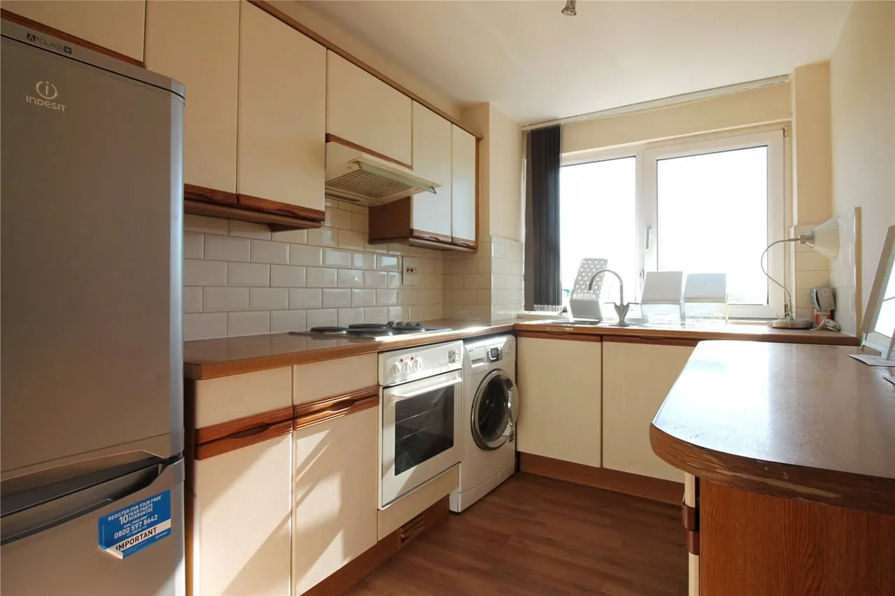 Bridgewater Road, Wembley, HA0, photo 4