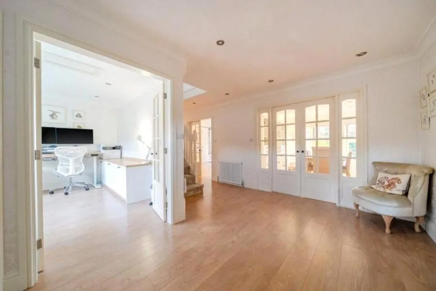 Devonshire Drive, Camberley, GU15, photo 5