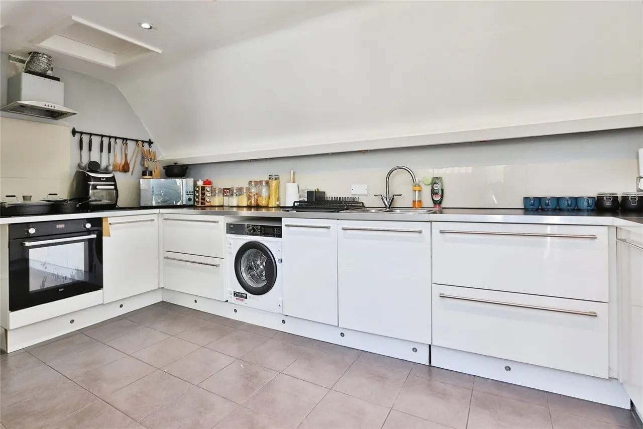 Branksome Wood Road, Bournemouth, BH2, photo 4