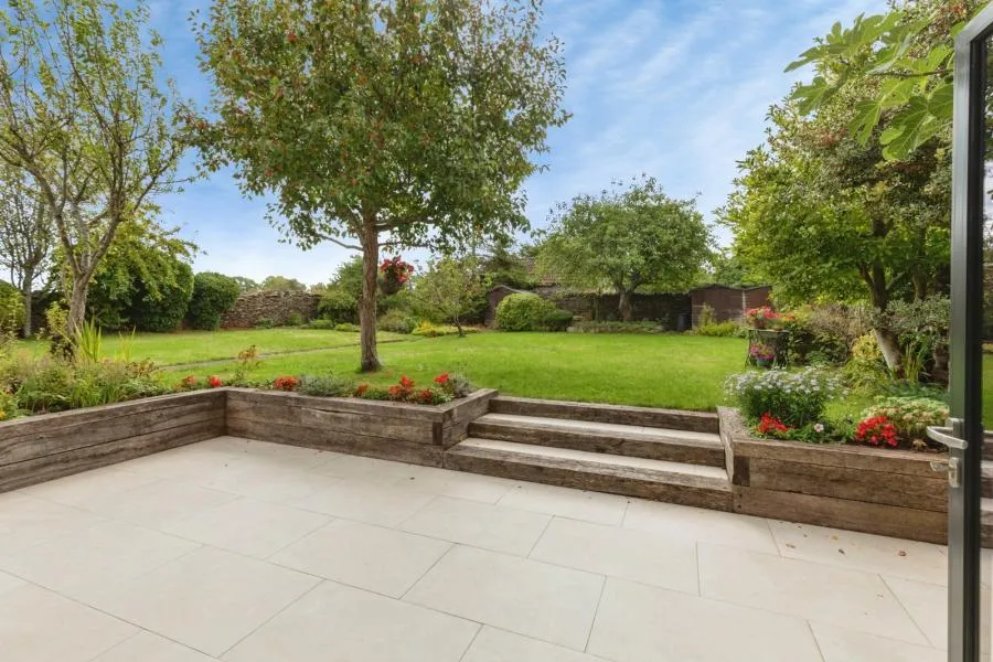 Bristol Road, Hambrook, BS16, photo 16