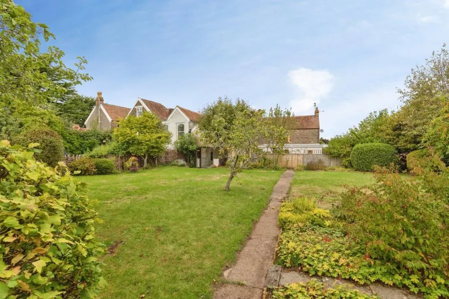 Bristol Road, Hambrook, BS16, photo 15