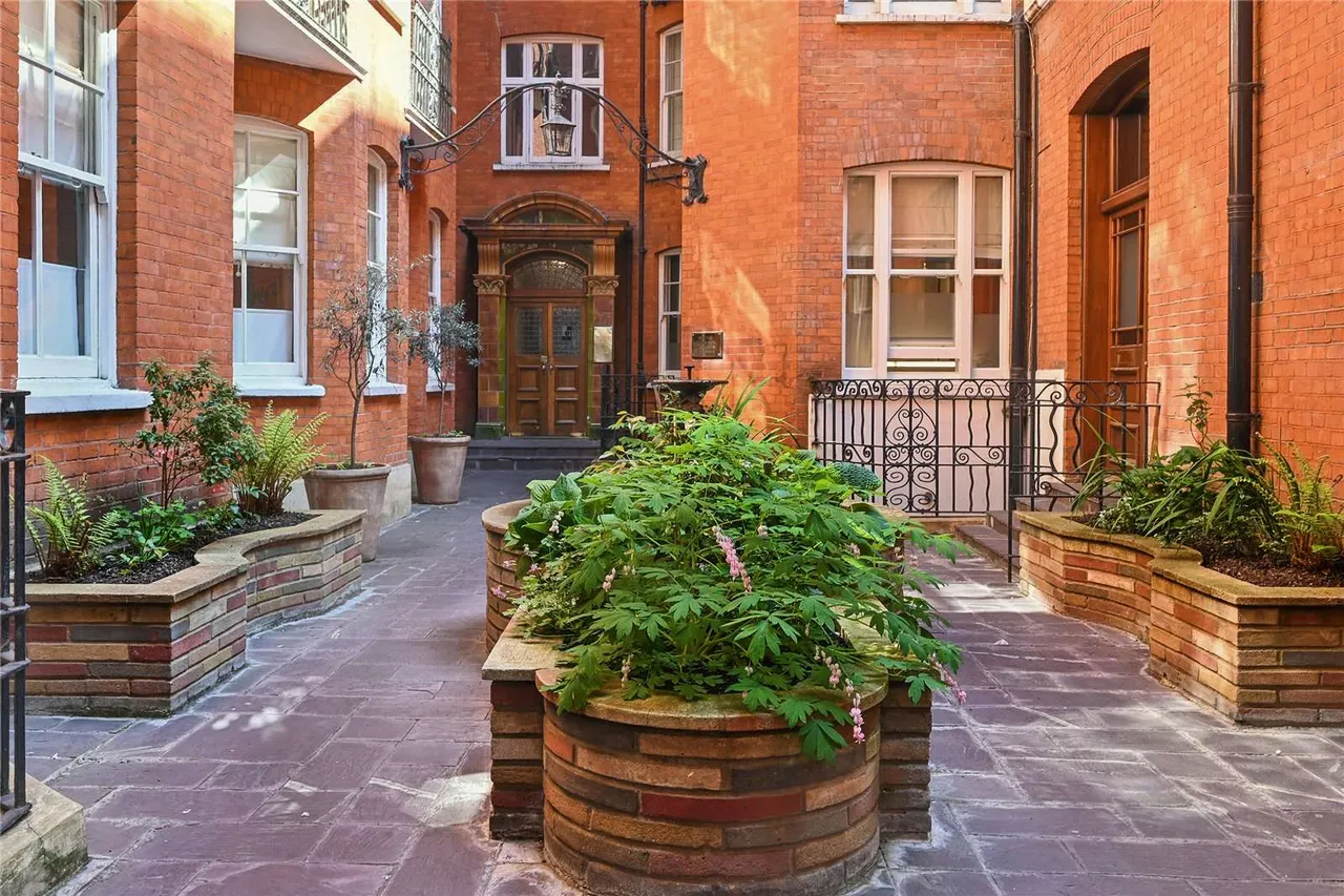 Westminster Palace Gardens, Artillery Row, London, SW1P 1RR, photo 10