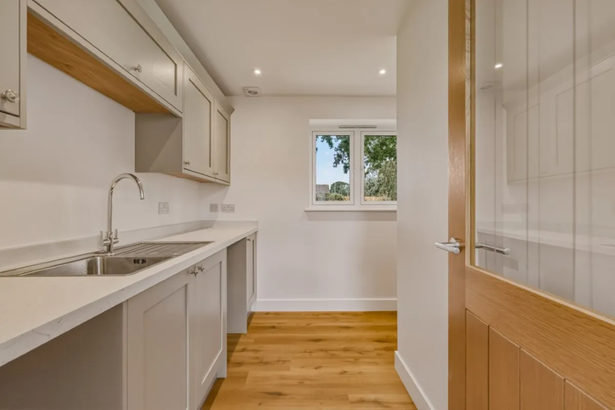 Nightingale Close, Knodishall, photo 12