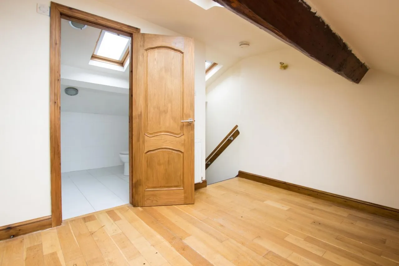 Graham Street, Hoddlesden, BB3, photo 4