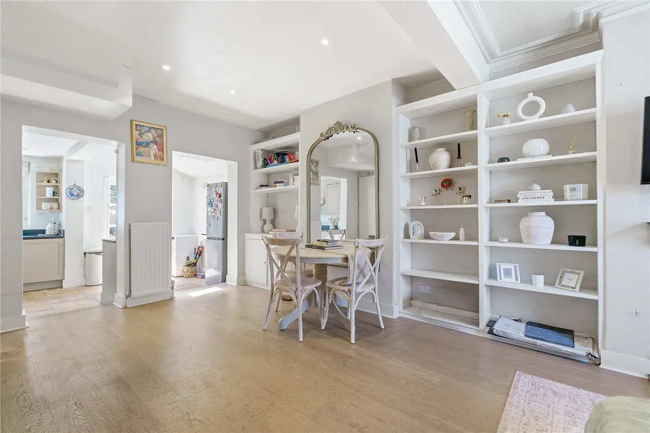 Eversleigh Road, London, SW11, photo 3