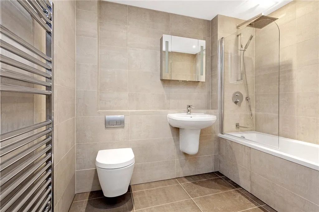 Milner Road, London, SW19, photo 8